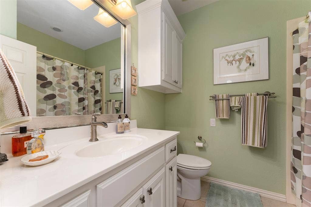 5270 Saddle Ridge Court, Athens, TX 75752 5270 Saddle Ridge Court, Athens, TX 75752