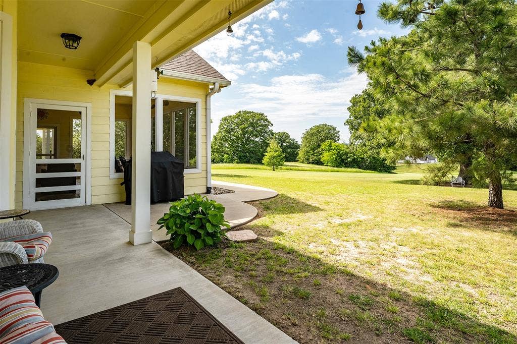 5270 Saddle Ridge Court, Athens, TX 75752 5270 Saddle Ridge Court, Athens, TX 75752