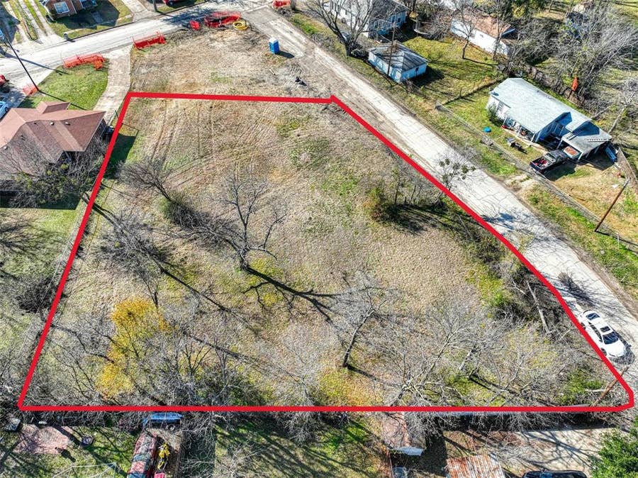 Property photo for 401 Greenwood Street, Terrell, TX
