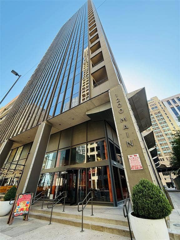 Property photo for 1200 Main Street, #910, Dallas, TX