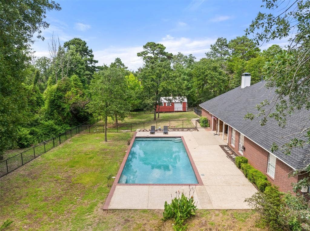 17681 Huckleberry Circle, Lindale, TX 75771 17681 Huckleberry Circle, Lindale, TX 75771