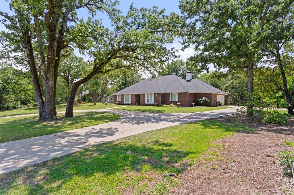 17681 Huckleberry Circle, Lindale, TX 75771 17681 Huckleberry Circle, Lindale, TX 75771