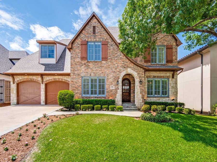 Property photo for 6704 Northwood Road, Dallas, TX