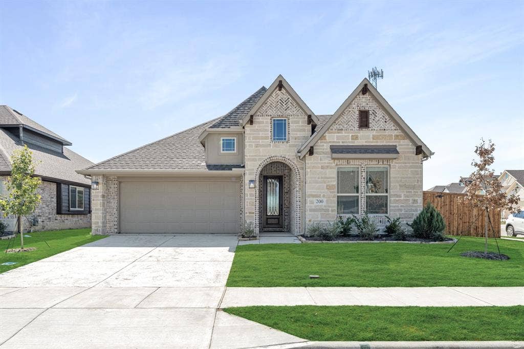 200 Sweetwater Drive, Commerce, TX 75428 200 Sweetwater Drive, Commerce, TX 75428