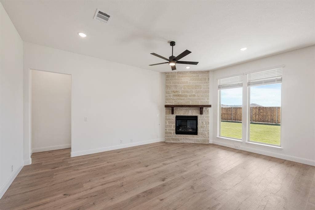 200 Sweetwater Drive, Commerce, TX 75428 200 Sweetwater Drive, Commerce, TX 75428