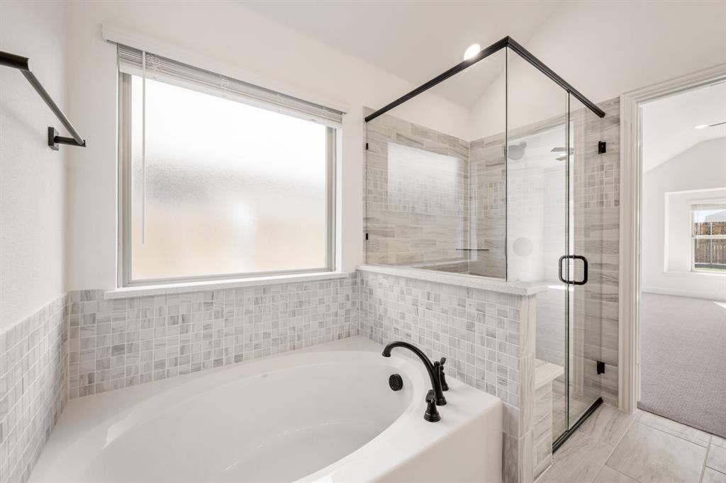 200 Sweetwater Drive, Commerce, TX 75428 200 Sweetwater Drive, Commerce, TX 75428