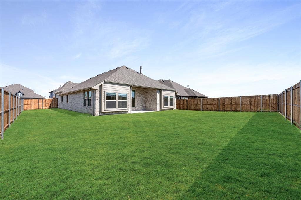 200 Sweetwater Drive, Commerce, TX 75428 200 Sweetwater Drive, Commerce, TX 75428