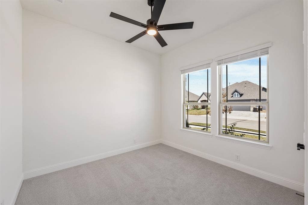 200 Sweetwater Drive, Commerce, TX 75428 200 Sweetwater Drive, Commerce, TX 75428