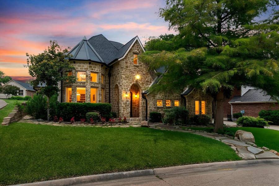 Property photo for 107 Sceptre Drive, Rockwall, TX