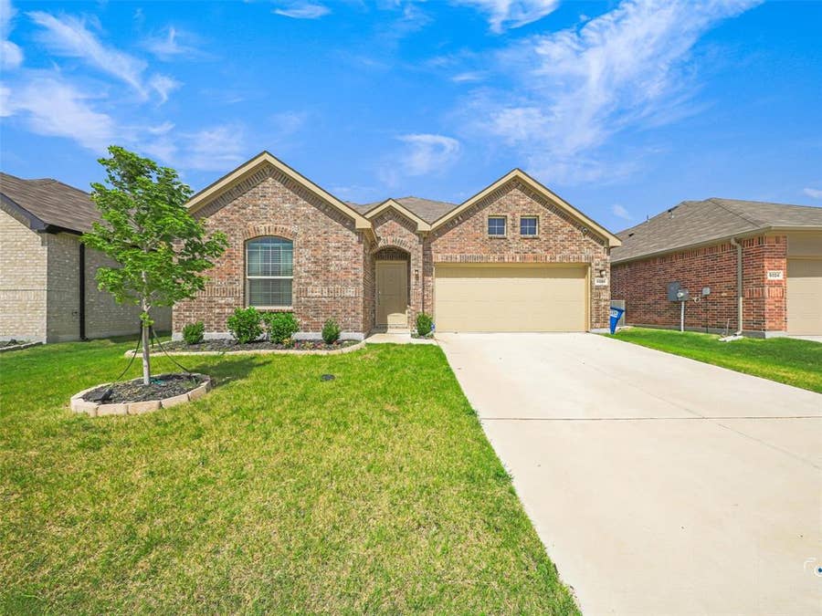 Property photo for 5028 Waterway Drive, Princeton, TX