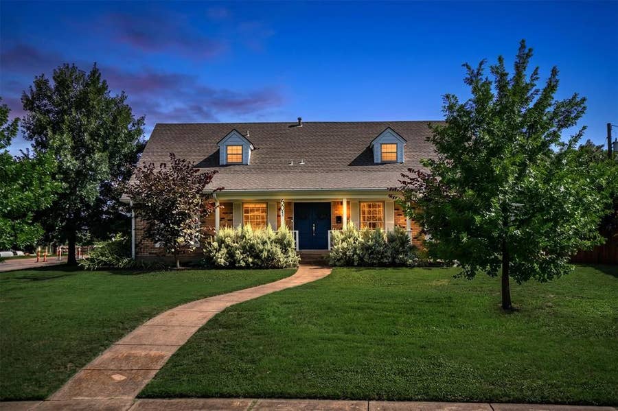 Property photo for 501 Arrowhead Drive, Richardson, TX