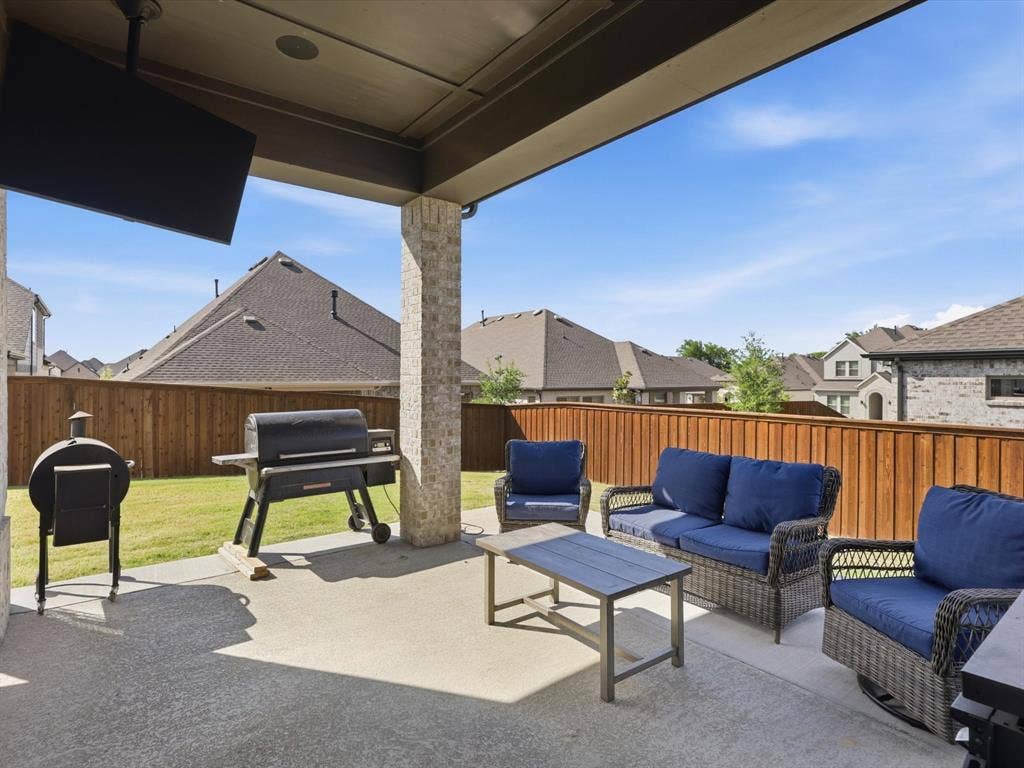 603 Crystal View Drive, Mansfield, TX 76063 603 Crystal View Drive, Mansfield, TX 76063