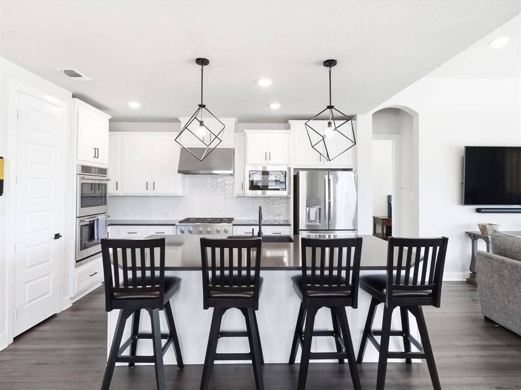 603 Crystal View Drive, Mansfield, TX 76063 603 Crystal View Drive, Mansfield, TX 76063