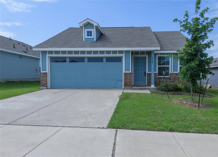 Property photo for 2629 Turtle Dove Drive, Fort Worth, TX