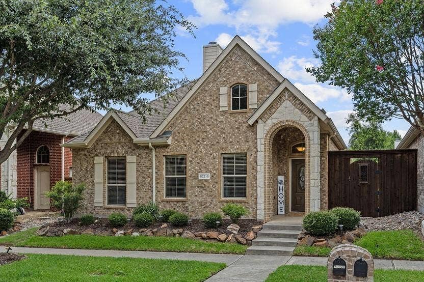 Property photo for 10216 Boyton Canyon Road, Frisco, TX