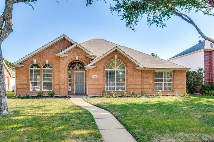 Property photo for 11082 Clearstream Lane, Frisco, TX