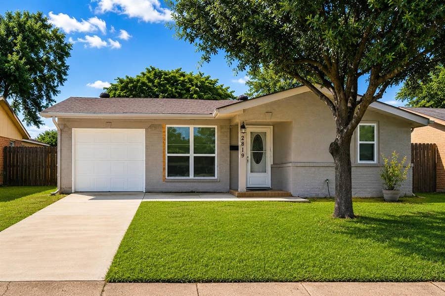 Property photo for 2819 Cary Drive, Mesquite, TX