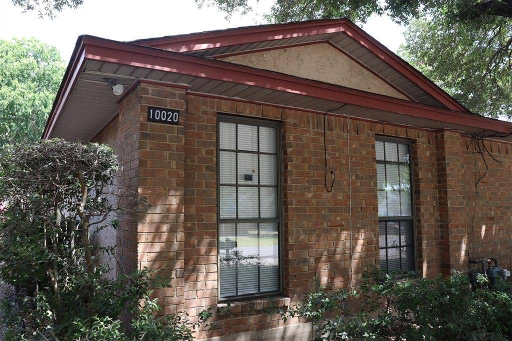 10020 Redondo Drive, Dallas, TX 75218 10020 Redondo Drive, Dallas, TX 75218
