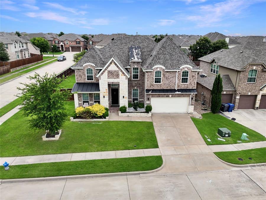 Property photo for 11901 Smithton Avenue, Mckinney, TX