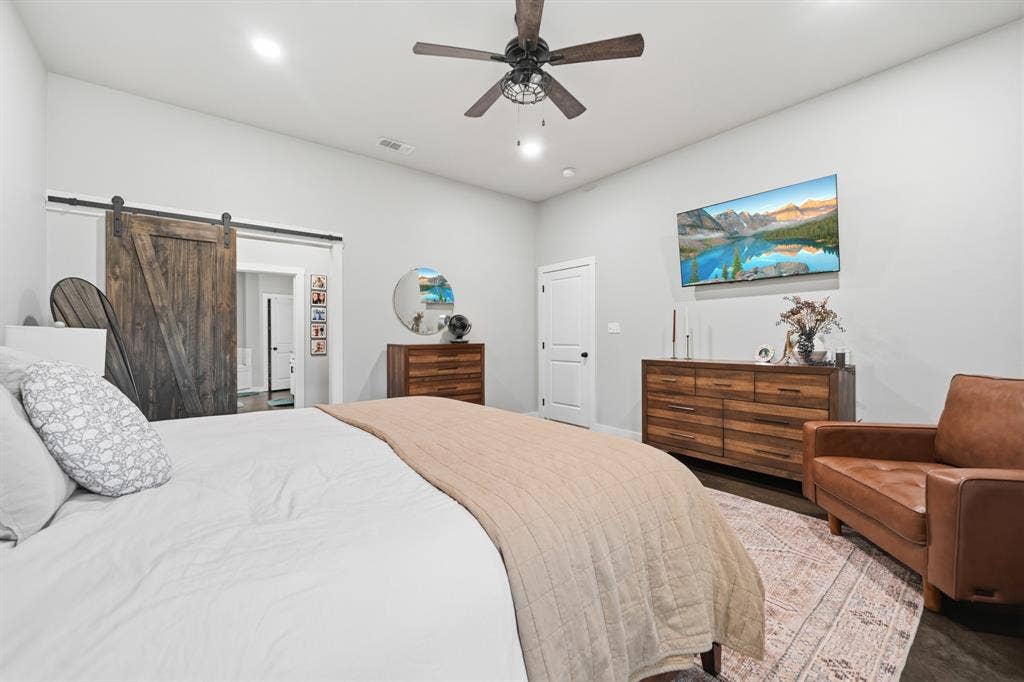 5839 S 3rd St Road, Waco, TX 76706 5839 S 3rd St Road, Waco, TX 76706