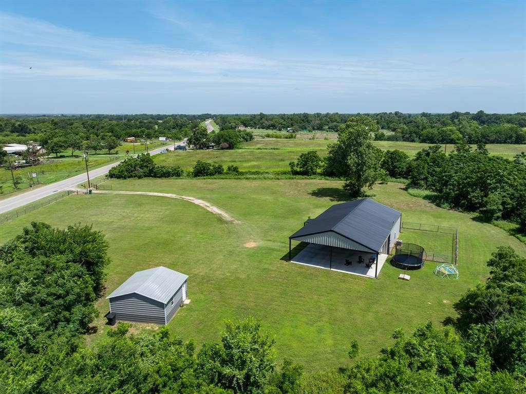 5839 S 3rd St Road, Waco, TX 76706 5839 S 3rd St Road, Waco, TX 76706