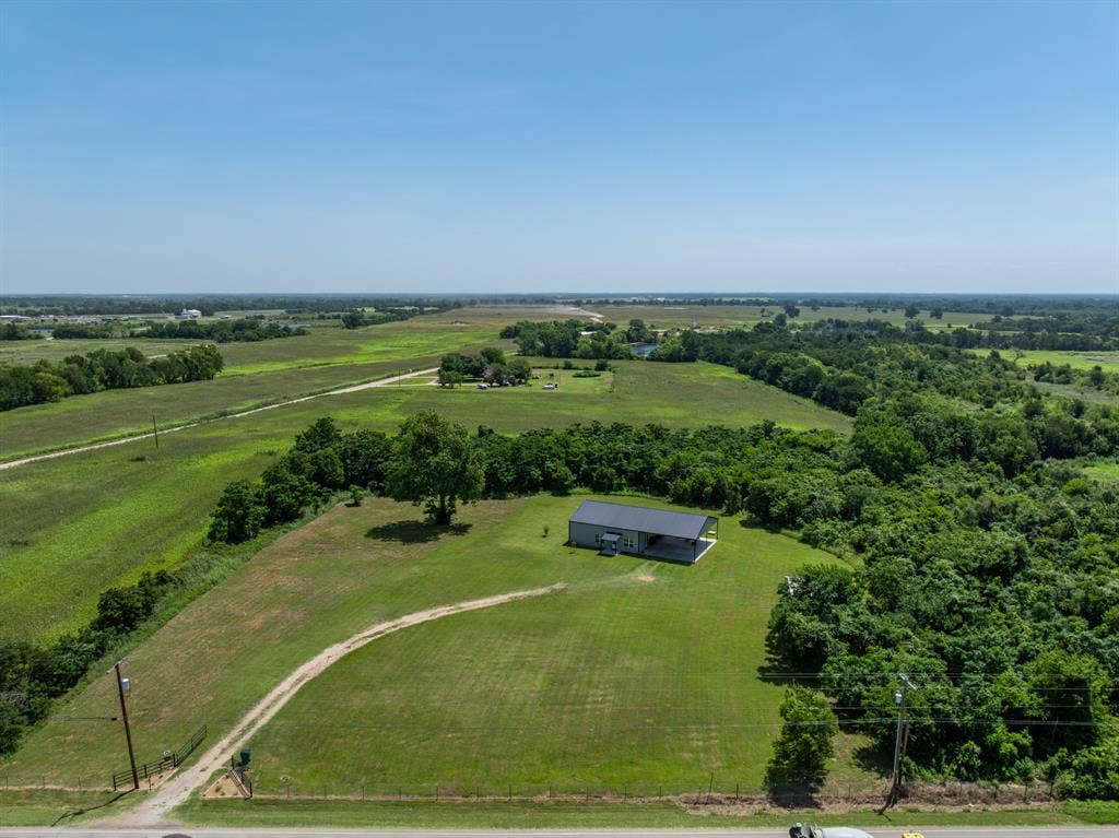 5839 S 3rd St Road, Waco, TX 76706 5839 S 3rd St Road, Waco, TX 76706