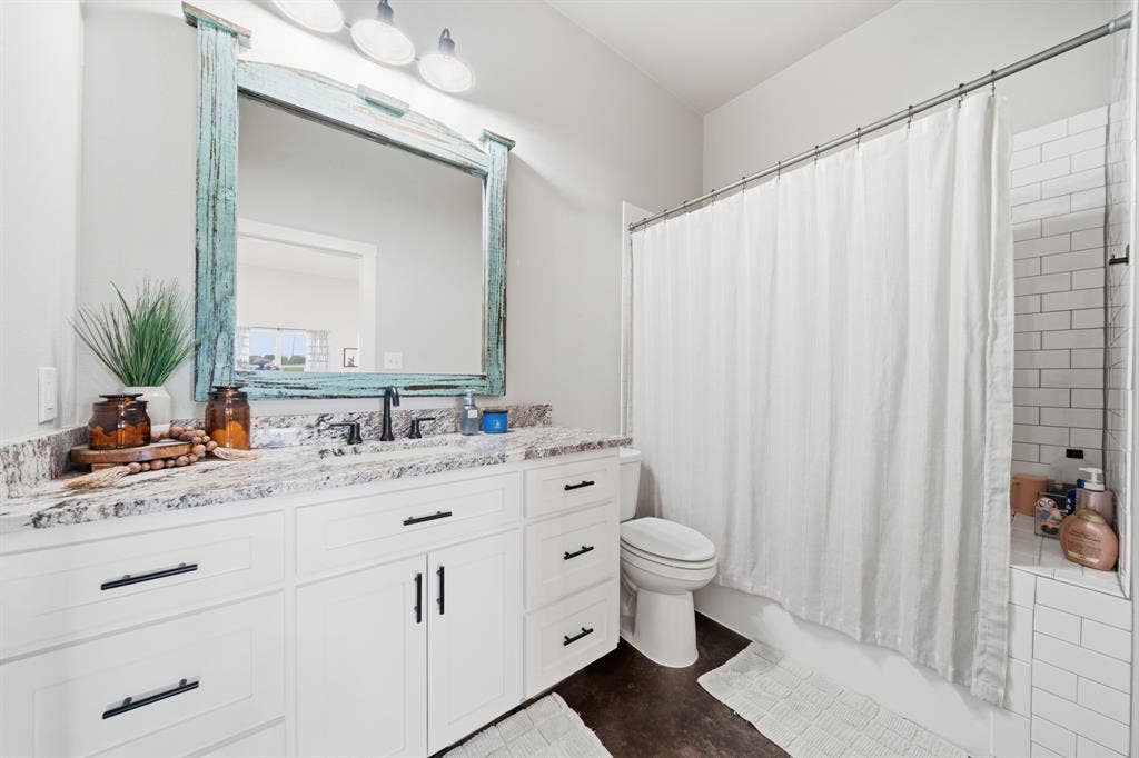 5839 S 3rd St Road, Waco, TX 76706 5839 S 3rd St Road, Waco, TX 76706