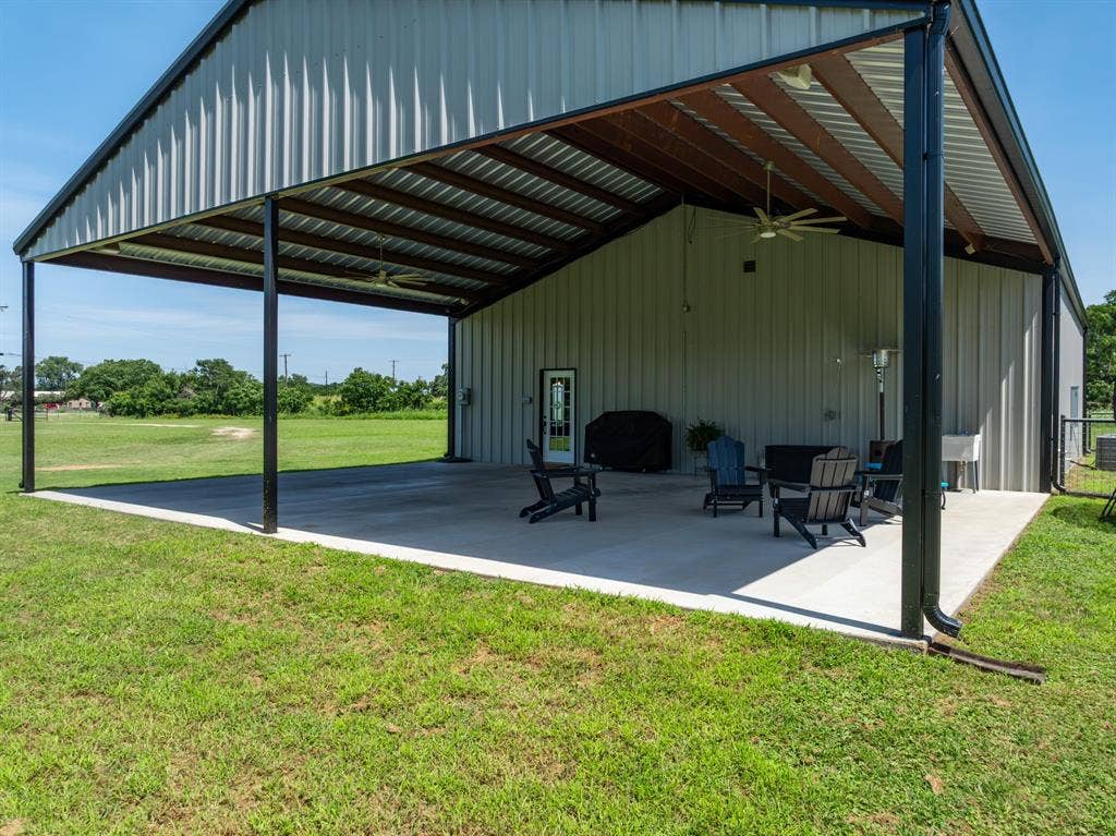 5839 S 3rd St Road, Waco, TX 76706 5839 S 3rd St Road, Waco, TX 76706