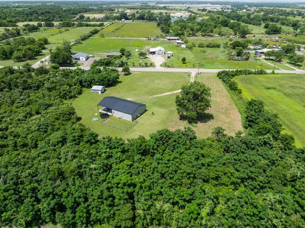 5839 S 3rd St Road, Waco, TX 76706 5839 S 3rd St Road, Waco, TX 76706