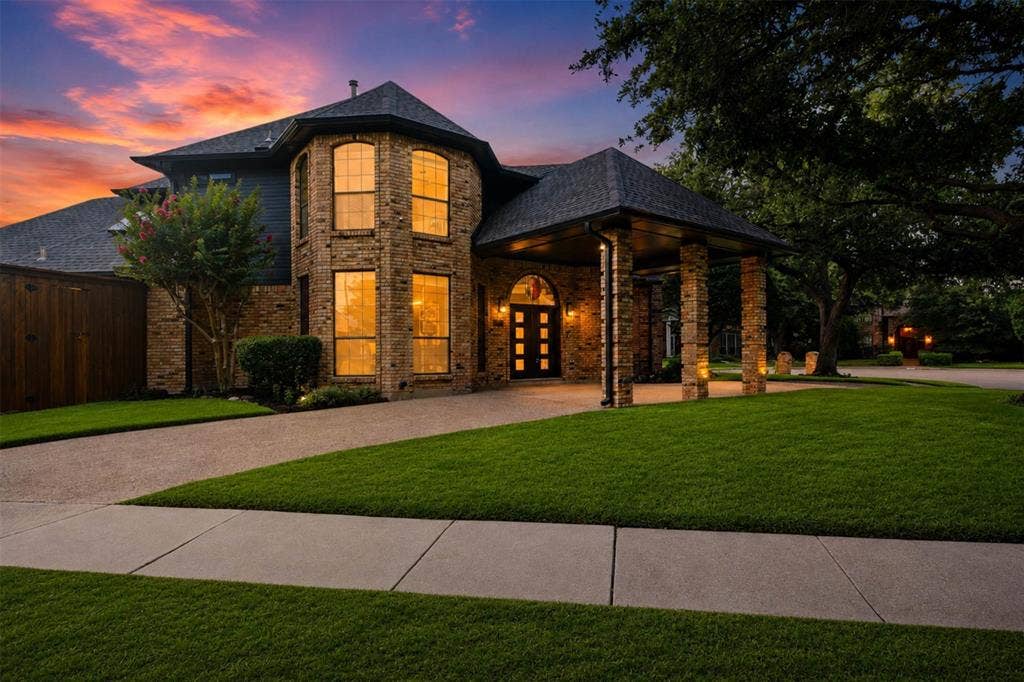 6701 Leslie Court, Plano, TX 75023 6701 Leslie Court, Plano, TX 75023