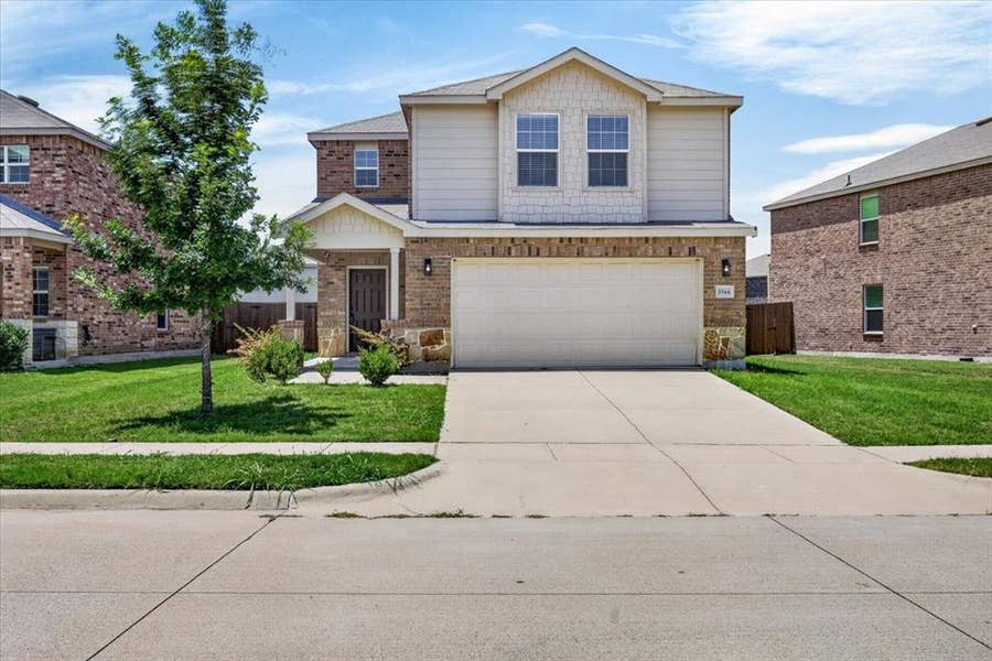 Property photo for 1544 Vega Drive, Forney, TX