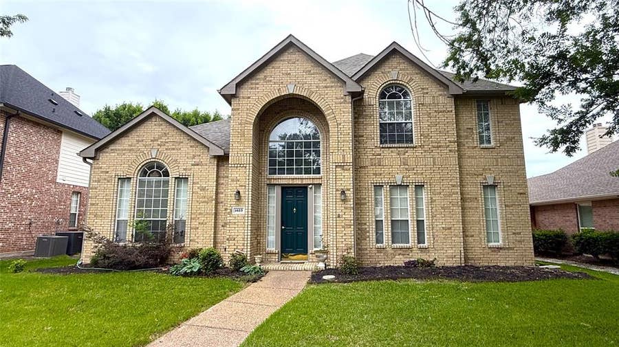 Property photo for 1423 Cool Springs Drive, Allen, TX
