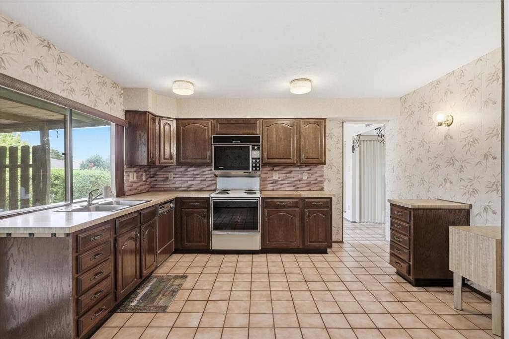2929 Silverdale Lane, Garland, TX 75044 2929 Silverdale Lane, Garland, TX 75044