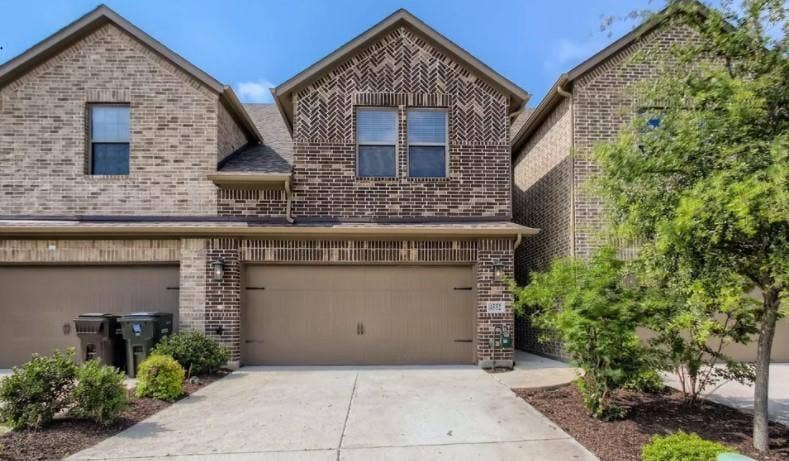 Property photo for 4552 Titus Circle, Plano, TX