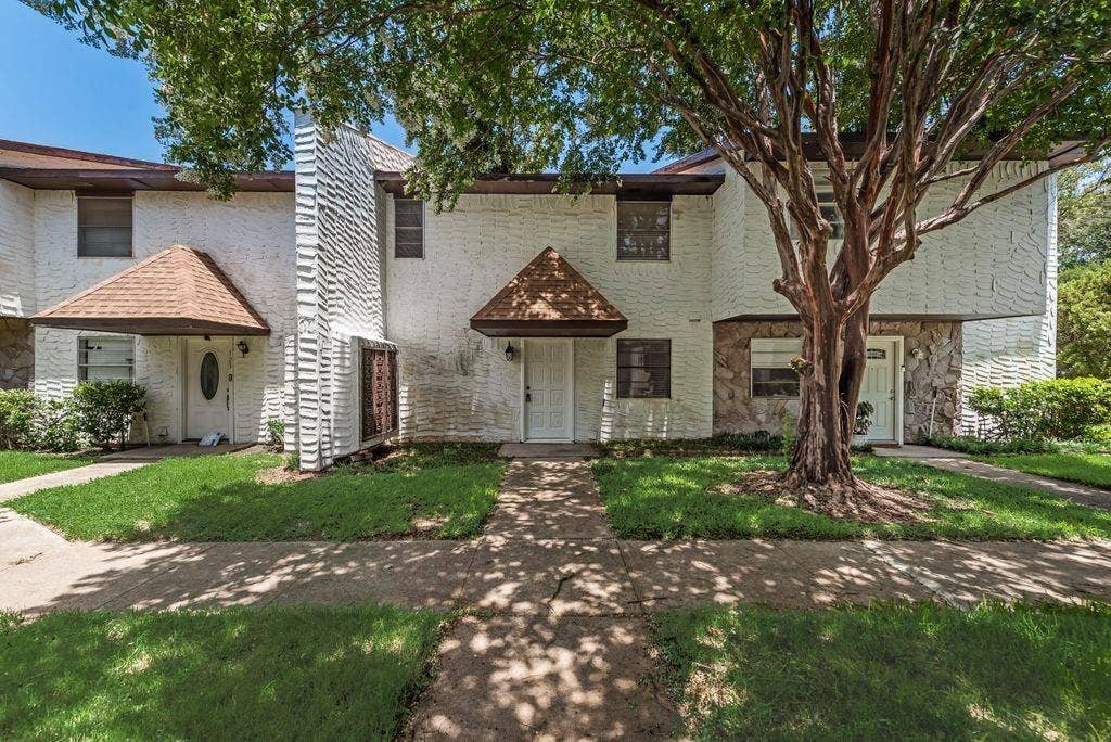 1723 E Grauwyler Road, #122, Irving, TX 75061 1723 E Grauwyler Road, #122, Irving, TX 75061