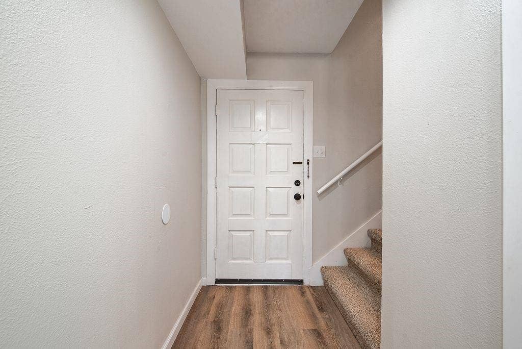 1723 E Grauwyler Road, #122, Irving, TX 75061 1723 E Grauwyler Road, #122, Irving, TX 75061