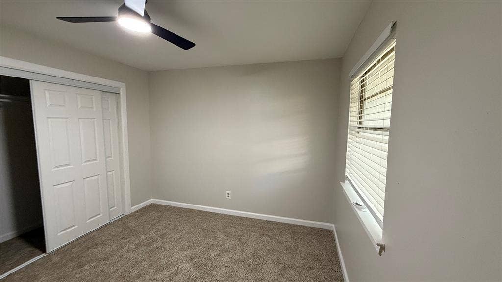 1723 E Grauwyler Road, #122, Irving, TX 75061 1723 E Grauwyler Road, #122, Irving, TX 75061