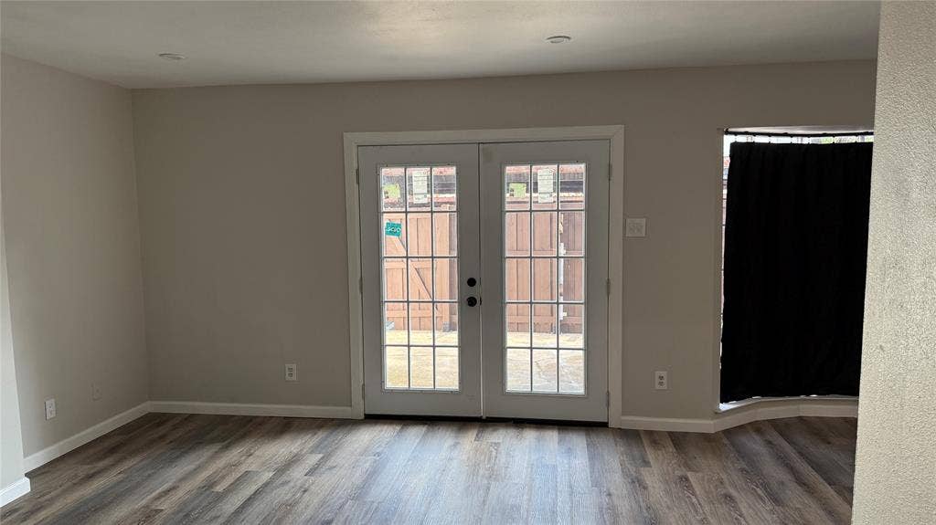 1723 E Grauwyler Road, #122, Irving, TX 75061 1723 E Grauwyler Road, #122, Irving, TX 75061