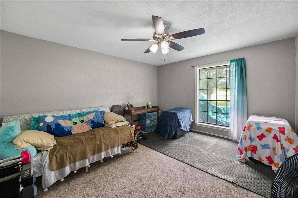 Front secondary bedroom