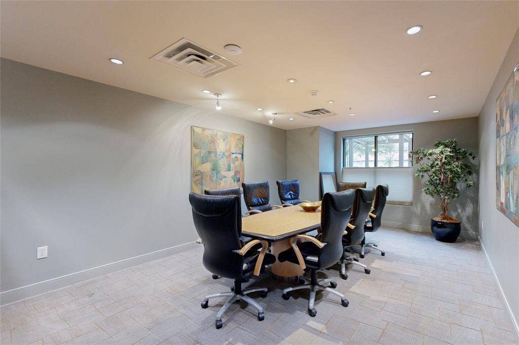 330 Las Colinas Boulevard E, #170, Irving, TX 75039 330 Las Colinas Boulevard E, #170, Irving, TX 75039