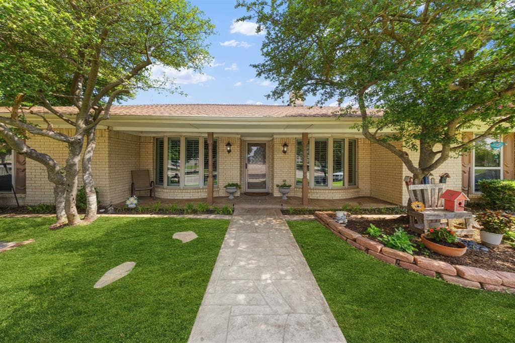 1521 Baffin Bay Drive, Plano, TX 75075 1521 Baffin Bay Drive, Plano, TX 75075