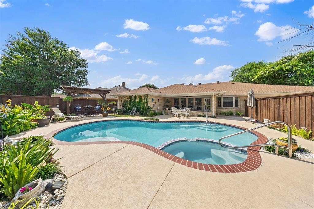 1521 Baffin Bay Drive, Plano, TX 75075 1521 Baffin Bay Drive, Plano, TX 75075