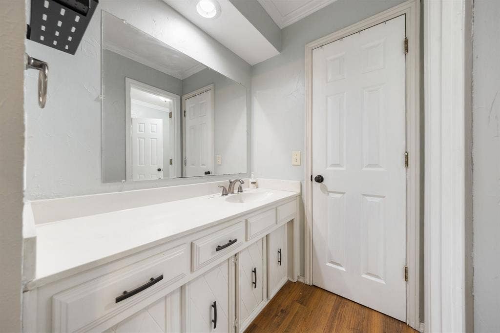 1521 Baffin Bay Drive, Plano, TX 75075 1521 Baffin Bay Drive, Plano, TX 75075