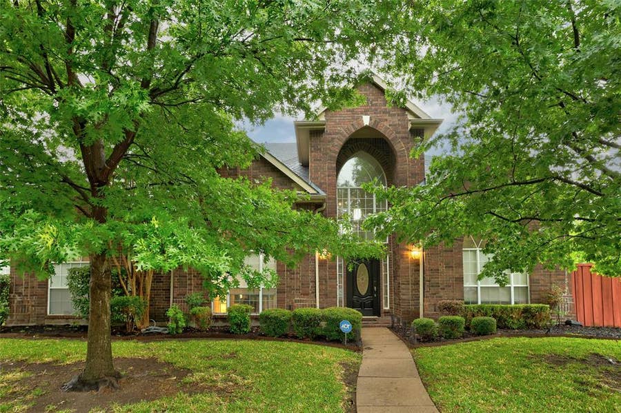 Property photo for 6009 Charleston Drive, Frisco, TX