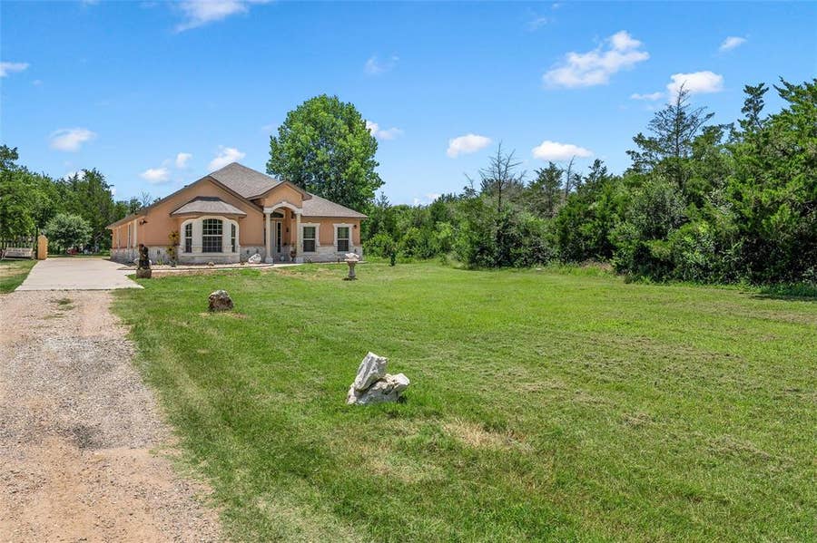 Property photo for 5286 Orchard Lane, Waco, TX