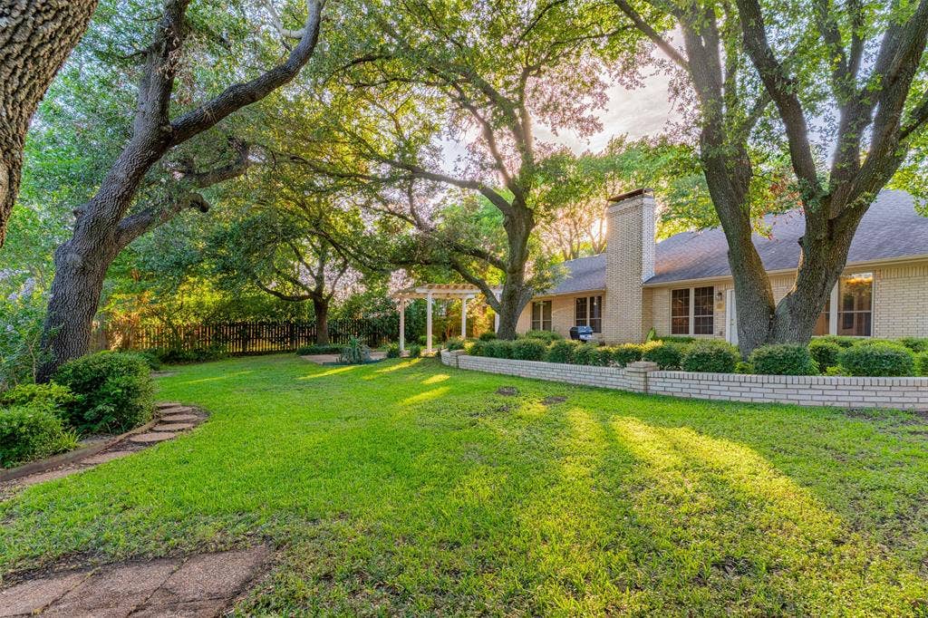 3400 Dever Drive, Waco, TX 76708 3400 Dever Drive, Waco, TX 76708