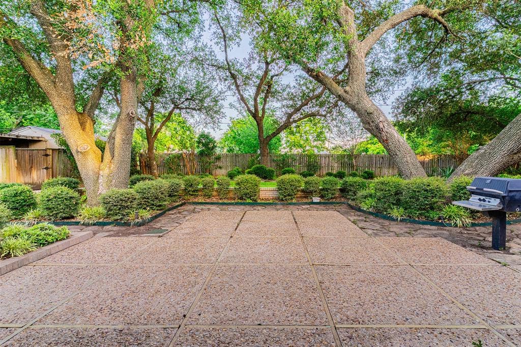 3400 Dever Drive, Waco, TX 76708 3400 Dever Drive, Waco, TX 76708