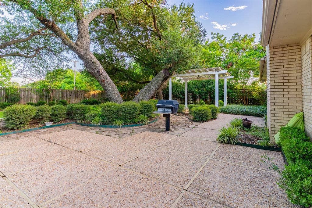 3400 Dever Drive, Waco, TX 76708 3400 Dever Drive, Waco, TX 76708