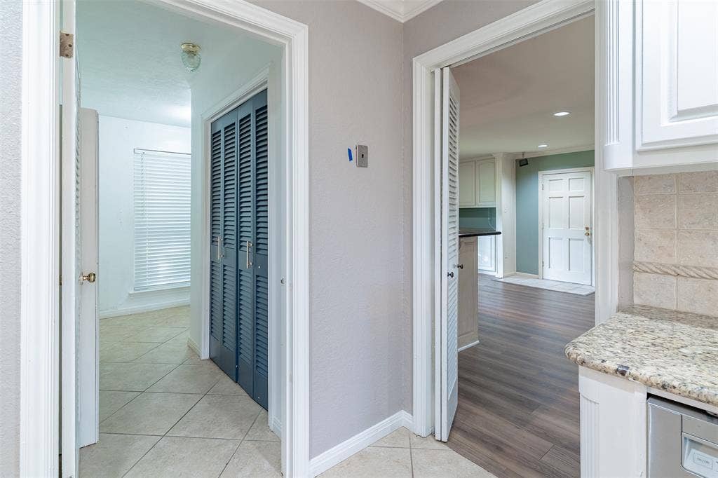 3400 Dever Drive, Waco, TX 76708 Separate Laundry
