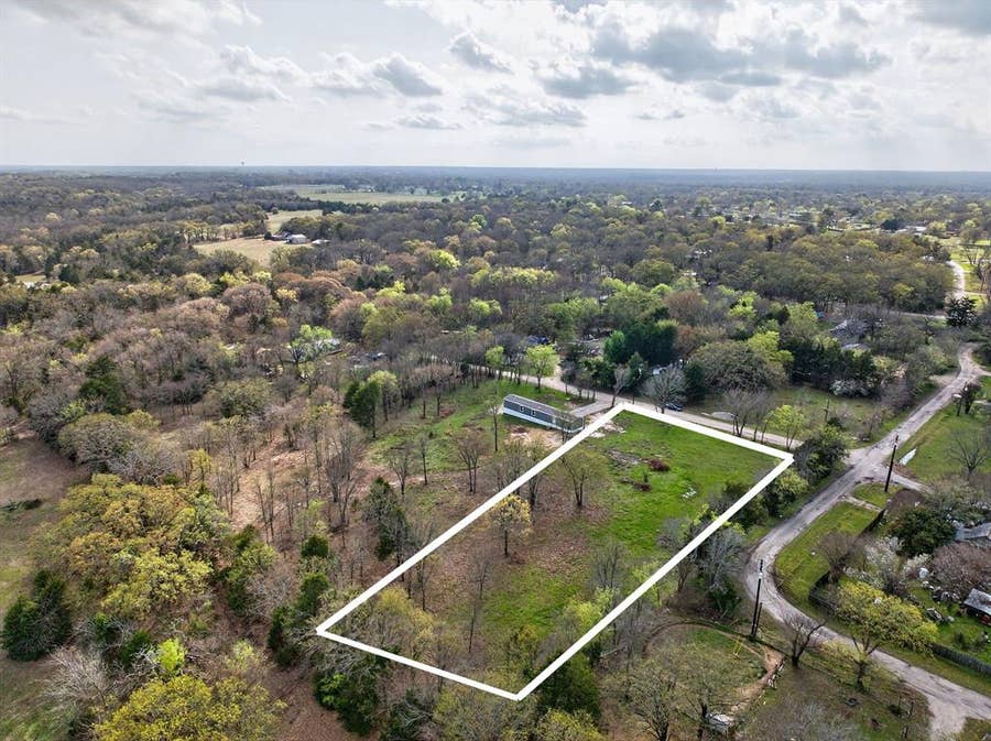 Property photo for 10895 Catfish Drive, Quinlan, TX